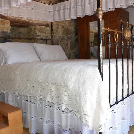 Konatzin Tou Massou By Raise Moutoullas