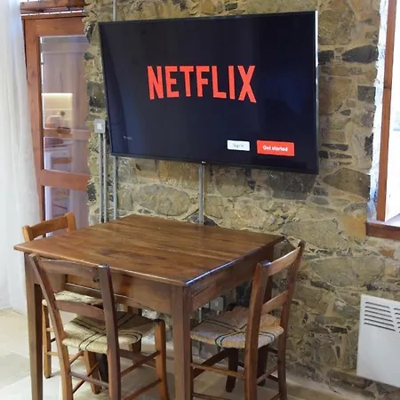 דירה Konatzin Tou Massou By Raise