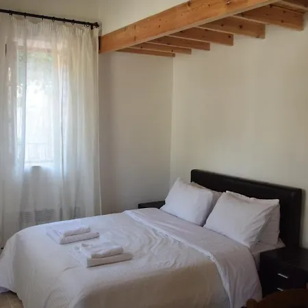 Apartment Konatzin Tou Massou By Raise Moutoullas