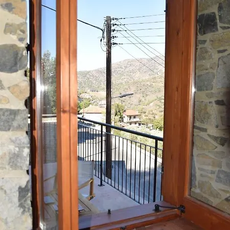 Konatzin Tou Massou By Raise