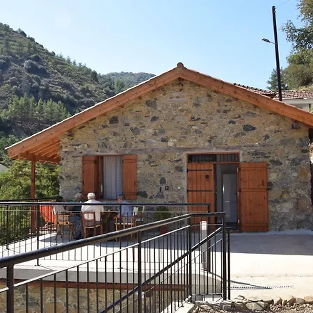 Konatzin Tou Massou By Raise Apartment Moutoullas