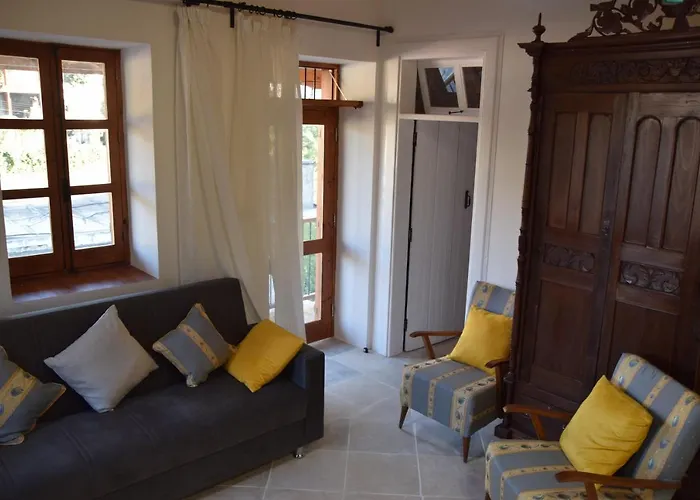 Konatzin Tou Massou By Raise * Moutoullas