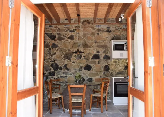 Konatzin Tou Massou By Raise